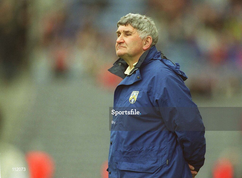 4 May 2003; Laois manager Mick O'Dwyer watches the concluding stages of the game. Allianz National Football League Division 1 Final, Tyrone v Laois, Croke Park, Dublin. Football. Picture credit; Ray McManus / SPORTSFILE