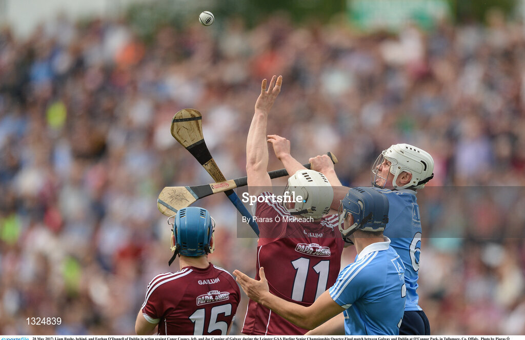 28 May 2017; Liam Rushe, behind, and Eoghan O'Donnell of Dublin in action against Conor Cooney, left, and Joe Canning of Galway during the Leinster GAA Hurling Senior Championship Quarter-Final match between Galway and Dublin at O'Connor Park, in Tullamore, Co. Offaly.  Photo by Piaras Ó Mídheach/Sportsfile