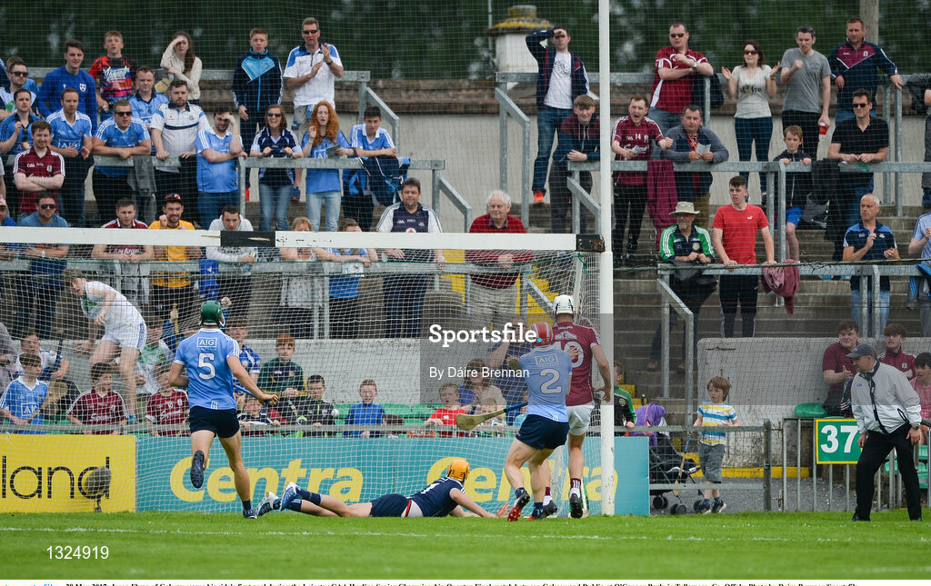 28 May 2017; Jason Flynn of Galway scores his side's first goal during the Leinster GAA Hurling Senior Championship Quarter-Final match between Galway and Dublin at O'Connor Park, in Tullamore, Co. Offaly. Photo by Daire Brennan/Sportsfile