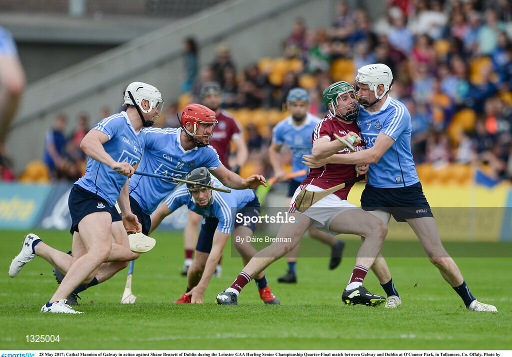 28 May 2017; Cathal Mannion of Galway in action against Shane Bennett of Dublin during the Leinster GAA Hurling Senior Championship Quarter-Final match between Galway and Dublin at O'Connor Park, in Tullamore, Co. Offaly. Photo by Daire Brennan/Sportsfile