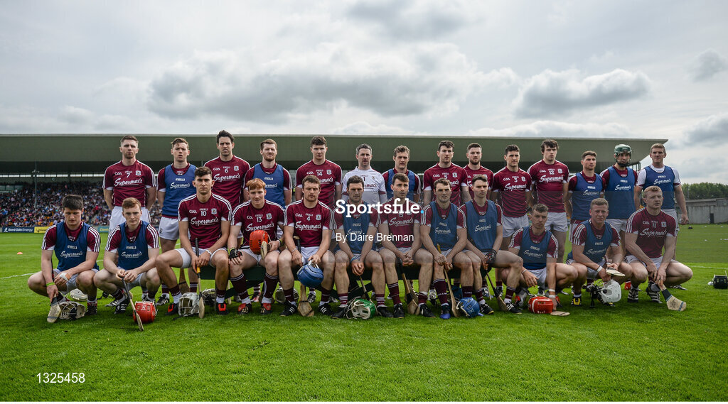 28 May 2017; The Galway panel ahead of the Leinster GAA Hurling Senior Championship Quarter-Final match between Galway and Dublin at O'Connor Park, in Tullamore, Co. Offaly. Photo by Daire Brennan/Sportsfile