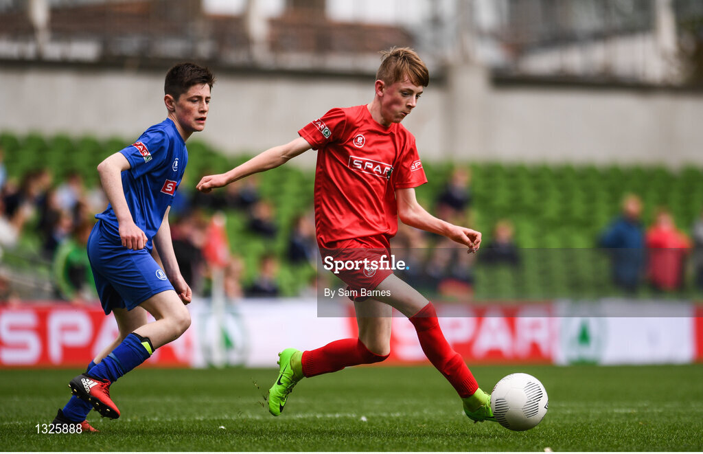31 May 2017; TJ Tierney of Granagh NS, Co Limerick, in action against Cormac Farrelly of St Patrick's NS, Co Meath, during the SPAR FAI Primary School 5s National Finals at Aviva Stadium, in Lansdowne Rd, Dublin 4. Photo by Sam Barnes/Sportsfile