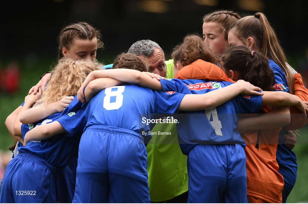 31 May 2017;The Boyerstown NS, Co Meath, girls team huddle during the SPAR FAI Primary School 5s National Finals at Aviva Stadium, in Lansdowne Rd, Dublin 4. Photo by Sam Barnes/Sportsfile