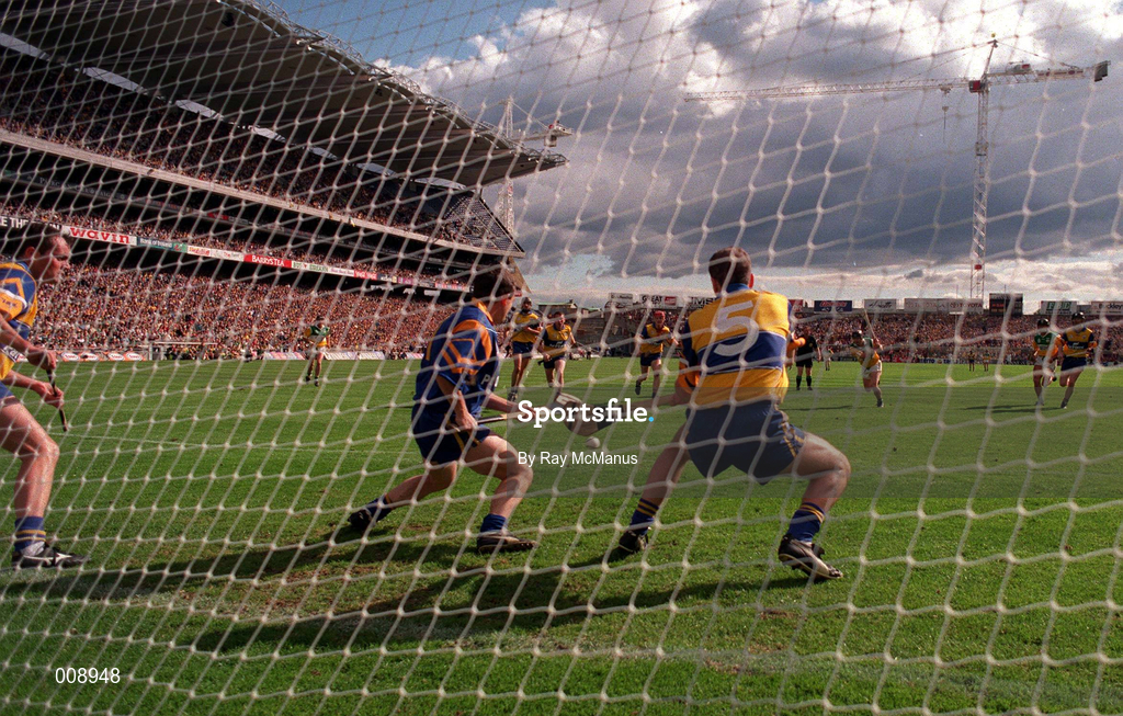 22 August 1998; Joe Errity Offaly blasts their penalty to the back of the net past Clare goalkeeper Davy Fitzgerald, centre, and his team-mates Anthony Daly, left, during the Guinness All-Ireland Hurling All-Ireland Senior Championship Semi-Final Replay match between Clare and Offaly at Croke Park in Dublin. Photo by Ray McManus/Sportsfile