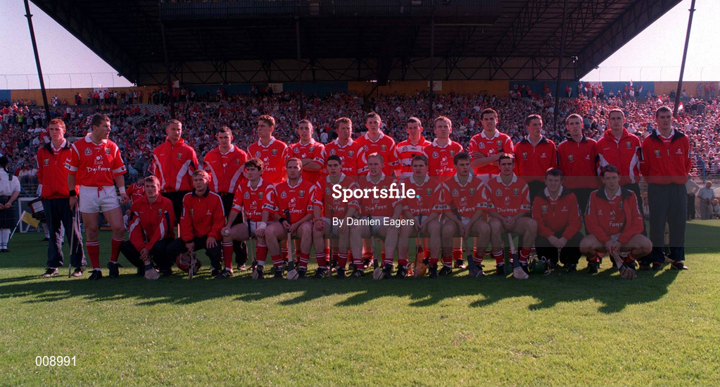 20 September 1998; The Cork squad before the All-Ireland U21 Hurling Championship Final match between Cork and Galway at Semple Stadium in Thurles, Tipperary. Photo by Damien Eagers/Sportsfile