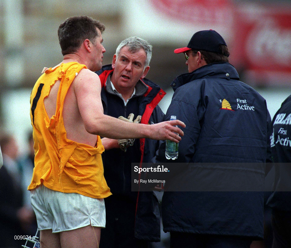 11 October 1998; Finbar McConnell of Ireland speaks with Ireland manager Colm O'Rourke, right, and team doctor Dr Jack Finn at the end of the third quarter during the International Rules Series First Test match between Ireland and Australia at Croke Park in Dublin. Photo by Ray McManus/Sportsfile