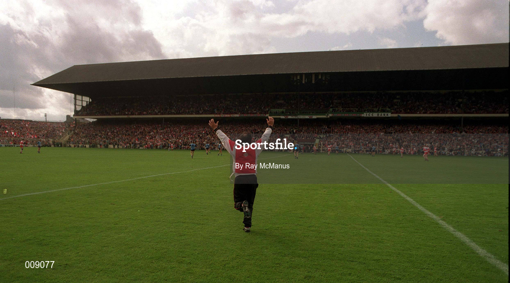 22 August 1993; Derry manager Eamonn Coleman celebrates at the final whistle of the All-Ireland Senior Football Championship Semi-Final match between Derry and Dublin at Croke Park in Dublin. Photo by Ray McManus/Sportsfile