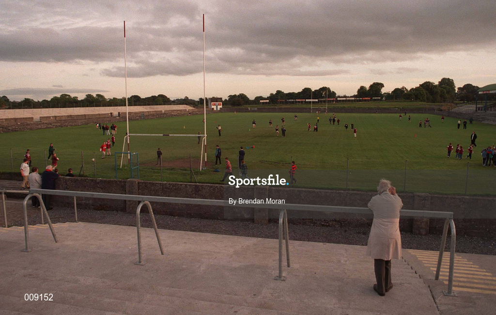 16 September 1998; A Galway supporter watches a Galway senior football squad training session at Tuam Stadium in Tuam, Galway. Photo by Brendan Moran/Sportsfile