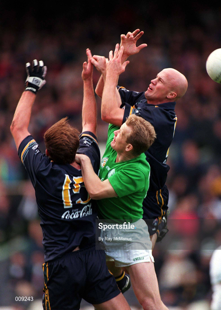11 October 1998; David Neitz of Australia, left, supported by team-mate Nigel Smart, in action against Kevin O'Brien of Ireland during the International Rules Series First Test match between Ireland and Australia at Croke Park in Dublin. Photo by Ray McManus/Sportsfile