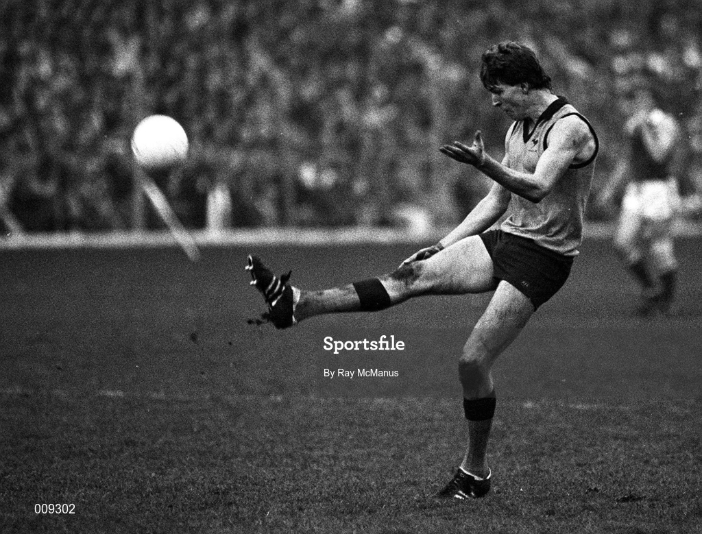 1 November 1987; Jim Stynes of Australia during the International Rules Series Third Test match between Ireland and Australia at Croke Park in Dublin. Photo by Ray McManus/Sportsfile