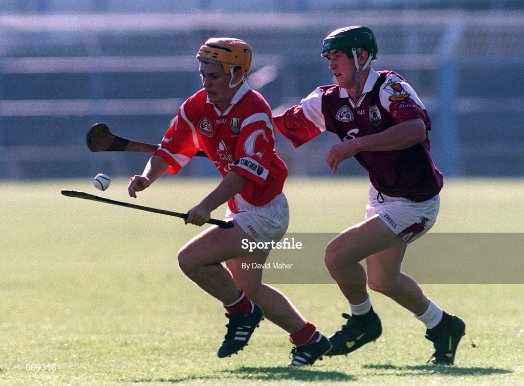 20 September 1998; Joe Deane of Cork in action against Vinnie Maher of Galway during the All-Ireland U21 Hurling Championship Final match between Cork and Galway at Semple Stadium in Thurles, Tipperary. Photo by David Maher/Sportsfile