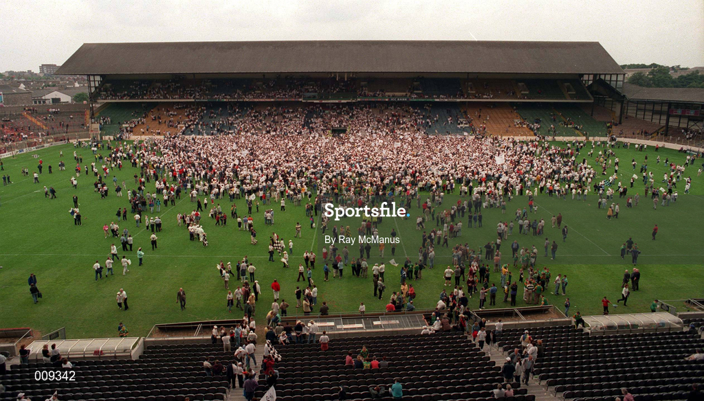 2 August 1998; Kildare fans celebrate on the pitch after the Bank of Ireland Leinster Senior Football Championship Final match between Kildare and Meath at Croke Park in Dublin. Photo by Ray McManus/Sportsfile