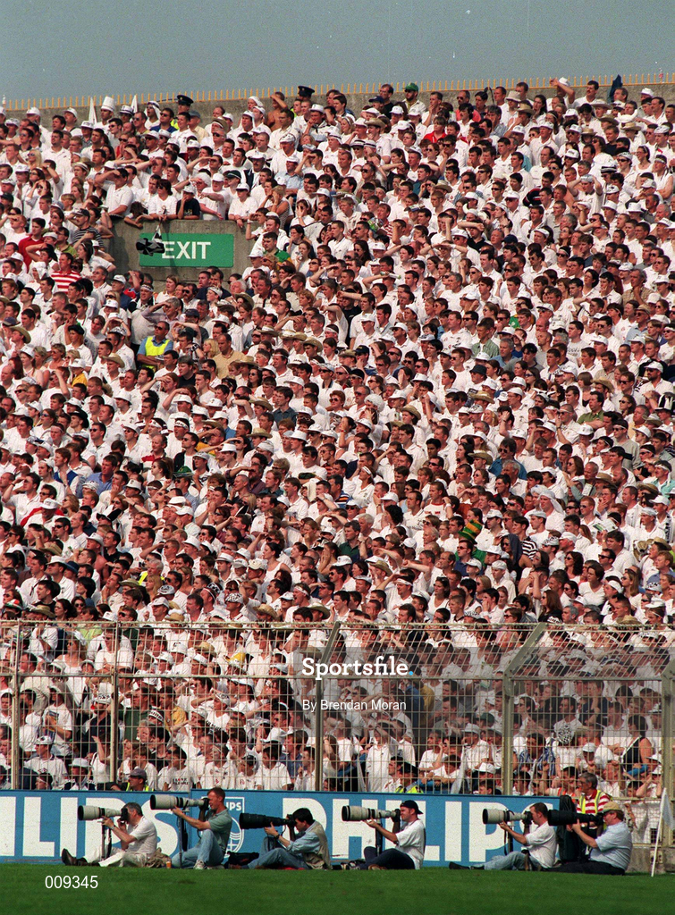 30 August 1998; Kildare fans on Hill 16 during the Bank of Ireland All-Ireland Senior Football Championship Semi-Final match between Kerry and Kildare at Croke Park in Dublin. Photo by Brendan Moran/Sportsfile