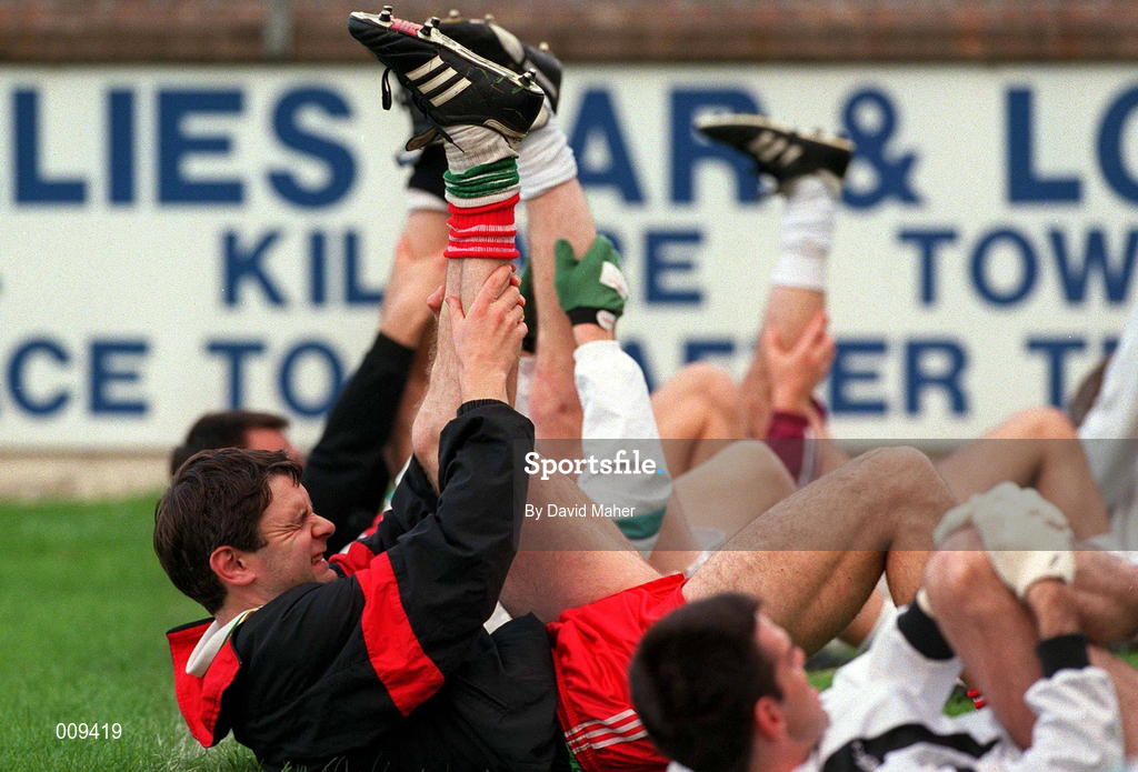 15 September 1998; Karl O'Dwyer stretches during a Kildare senior football squad training session at St Conleth's Park in Newbridge, Kildare. Photo by David Maher/Sportsfile