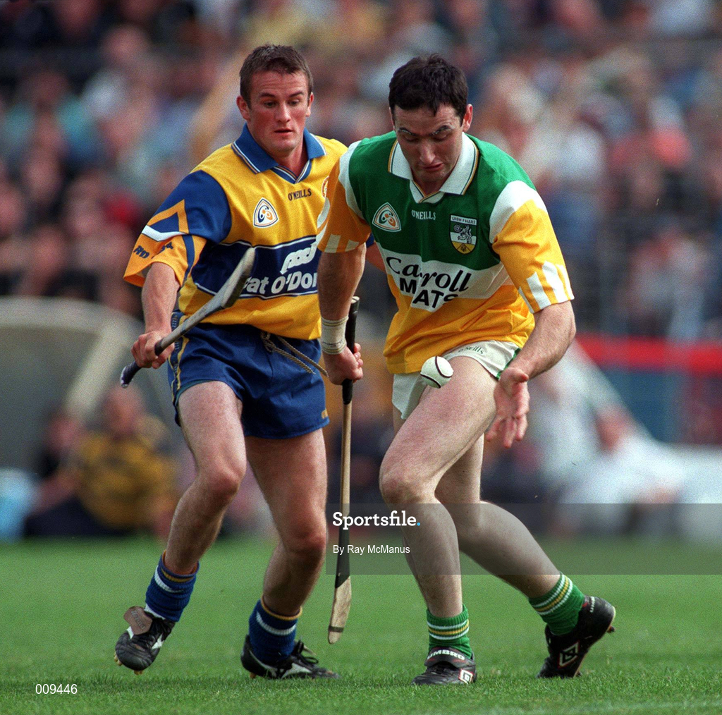 29 August 1998; Kevin Kinahan of Offaly in action against Alan Markham of Clare during the Guinness All-Ireland Senior Hurling Championship Semi-Final Refixture match between Clare and Offaly at Semple Stadium in Thurles, Tipperary. Photo by Ray McManus/Sportsfile