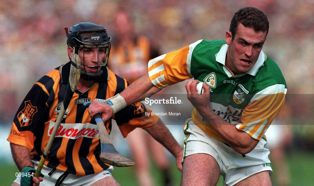 13 September 1998; Kevin Martin of Offaly in action against DJ Carey of Kilkenny during the Guinness All-Ireland Senior Hurling Championship Final match between Kilkenny and Offaly at Croke Park in Dublin. Photo by Brendan Moran/Sportsfile