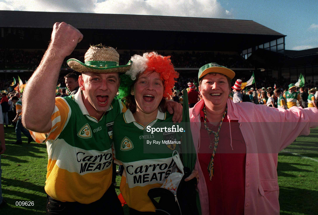 13 September 1998; Offaly fans celebrate after the Guinness All-Ireland Senior Hurling Championship Final match between Kilkenny and Offaly at Croke Park in Dublin. Photo by Ray McManus/Sportsfile