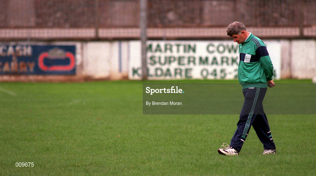 15 September 1998; Kildare manager Mick O'Dwyer walks the pitch before a Kildare senior football squad training session at St Conleth's Park in Newbridge, Kildare. Photo by Brendan Moran/Sportsfile