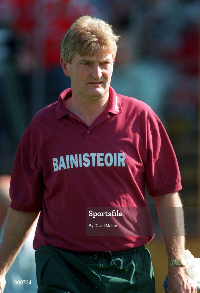 20 September 1998; Galway manager Noel Lane before the All-Ireland U21 Hurling Championship Final match between Cork and Galway at Semple Stadium in Thurles, Tipperary. Photo by David Maher/Sportsfile