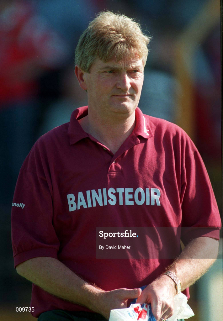 20 September 1998; Galway manager Noel Lane before the All-Ireland U21 Hurling Championship Final match between Cork and Galway at Semple Stadium in Thurles, Tipperary. Photo by David Maher/Sportsfile
