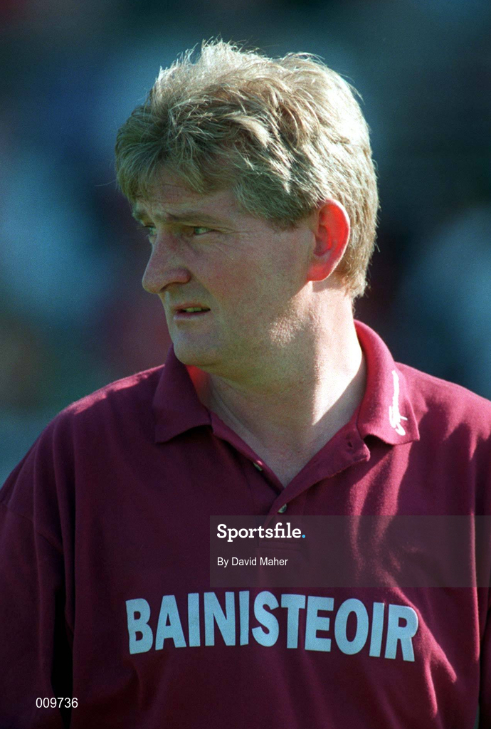 20 September 1998; Galway manager Noel Lane before the All-Ireland U21 Hurling Championship Final match between Cork and Galway at Semple Stadium in Thurles, Tipperary. Photo by David Maher/Sportsfile