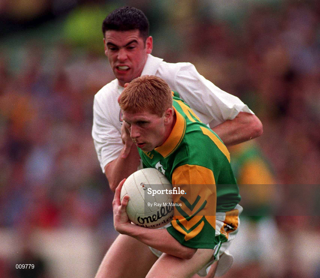 2 August 1998; Raymond Magee of Meath in action against Dermot Earley of Kildare during the Bank of Ireland Leinster Senior Football Championship Final match between Kildare and Meath at Croke Park in Dublin. Photo by Ray McManus/Sportsfile