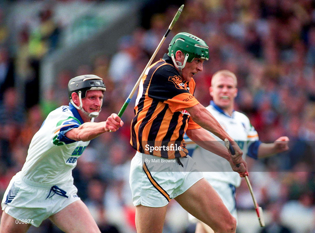 16 August 1998; Shane Prendergast of Kilkenny in action against Seán Cullinane of Waterford during the Guinness All-Ireland Senior Hurling Championship Semi-Final match between Kilkenny and Waterford at Croke Park in Dublin. Photo by Matt Browne/SPORTSFILE