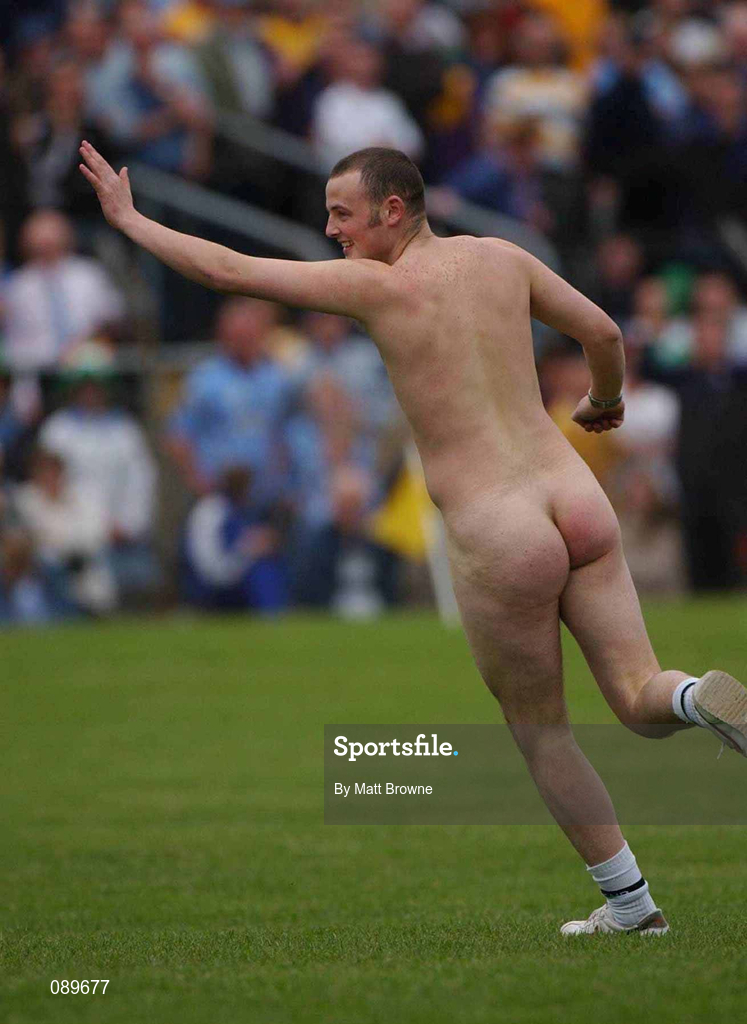 1 June 2002; A streaker waves to the crowd during the Bank of Ireland Leinster Senior Football Championship Quarter-Final match between Wexford and Dublin at Dr. Cullen Park in Carlow. Photo by Matt Browne/Sportsfile