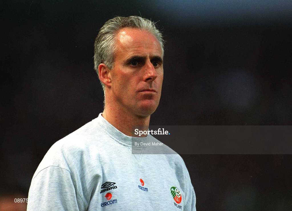 16 May 2002; Republic of Ireland manager Mick McCarthy during the International Friendly match between Republic of Ireland and Nigeria at Lansdowne Road in Dublin. Photo by David Maher/Sportsfile