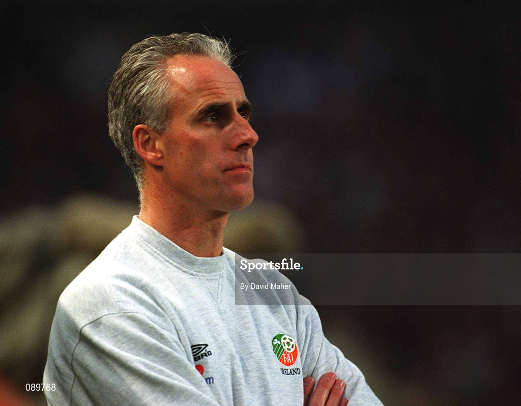 16 May 2002; Republic of Ireland manager Mick McCarthy during the International Friendly match between Republic of Ireland and Nigeria at Lansdowne Road in Dublin. Photo by David Maher/Sportsfile