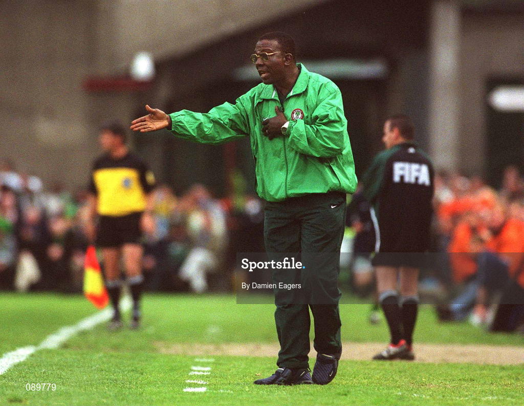 16 May 2002; Nigeria manager Festus Onigbinde during the International Friendly match between Republic of Ireland and Nigeria at Lansdowne Road in Dublin. Photo by Damien Eagers/Sportsfile