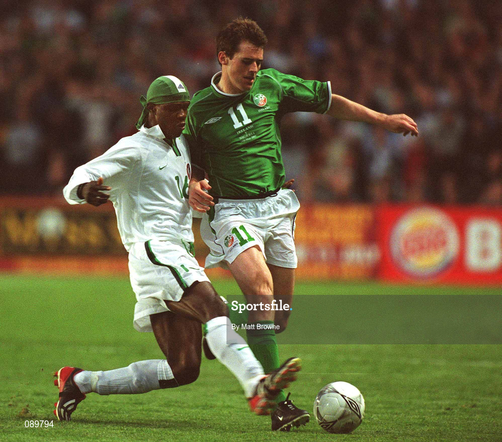 16 May 2002; Kevin Kilbane of Republic of Ireland in action against Efe Sodje of Nigeria during the International Friendly match between Republic of Ireland and Nigeria at Lansdowne Road in Dublin. Photo by Matt Browne/Sportsfile