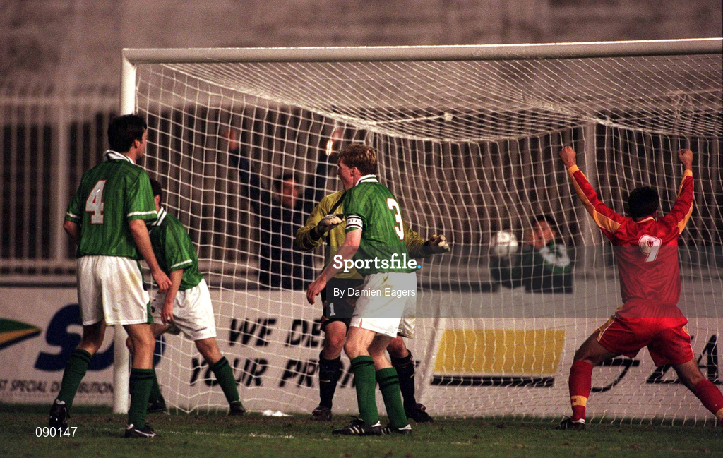 9 October 1999; Republic of Ireland players, from left, Gary Breen, Denis Irwin, goal-keeper Alan Kelly and Steve Staunton react following a late equaliser by Macedonia's Goran Stavrevski during the UEFA European Championships Qualifier match between FYR Macedonia and Republic of Ireland at the City Stadium in Skopje, Macedonia. Photo by Damien Eagers/SportsfilŽ