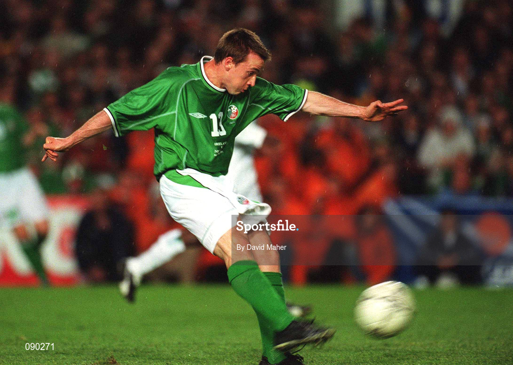 16 May 2002; David Connolly of Republic of Ireland during the International Friendly match between Republic of Ireland and Nigeria at Lansdowne Road in Dublin. Photo by David Maher/Sportsfile