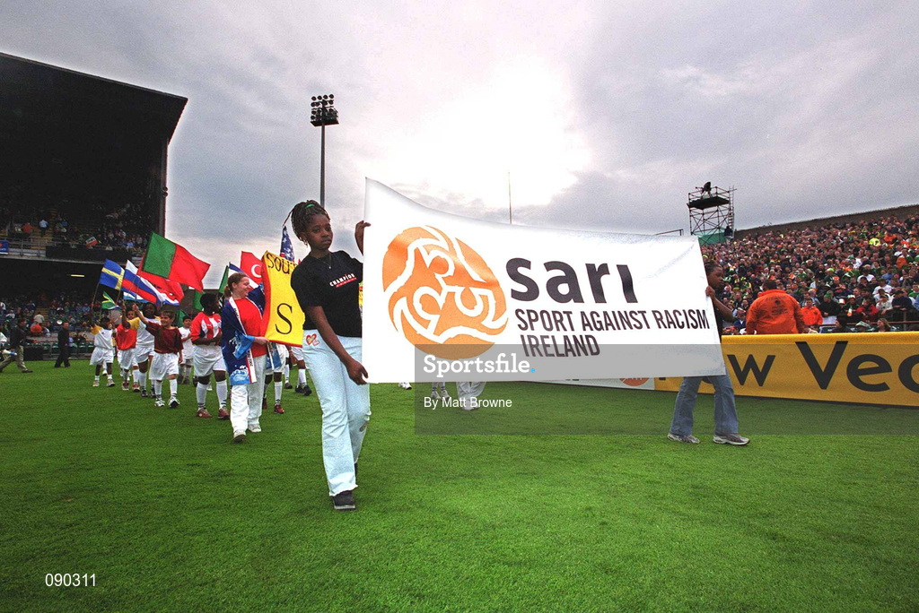16 May 2002; Children marching during the Sport Against Racism Ireland parade prior to the International Friendly match between Republic of Ireland and Nigeria at Lansdowne Road in Dublin. Photo by Matt Browne/Sportsfile