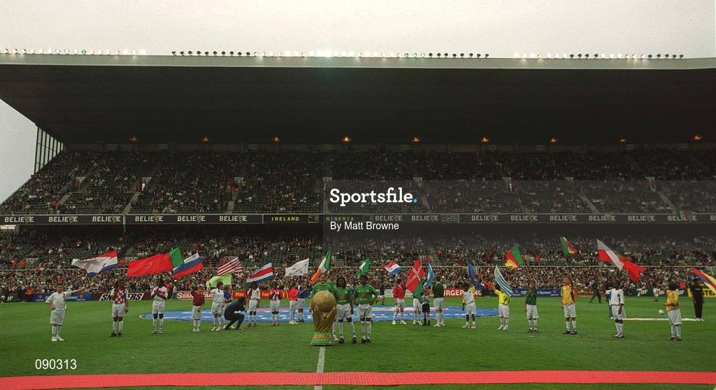 16 May 2002; Children marching during the Sport Against Racism Ireland parade prior to the International Friendly match between Republic of Ireland and Nigeria at Lansdowne Road in Dublin. Photo by Matt Browne/Sportsfile