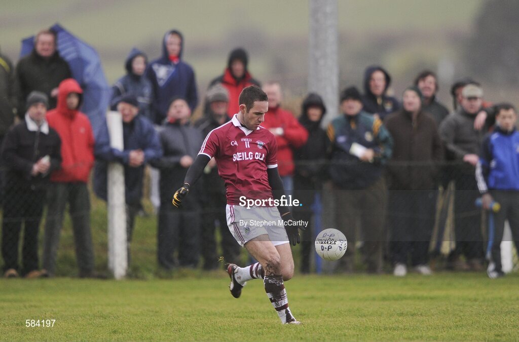 24 December 2011; Declan O'Sullivan, Dromid Pearses. South Kerry Senior Football Championship Final, St. Mary's v Dromid Pearses, Waterville Sportsfield, Waterville, Co. Kerry. Picture credit: Stephen McCarthy / SPORTSFILE