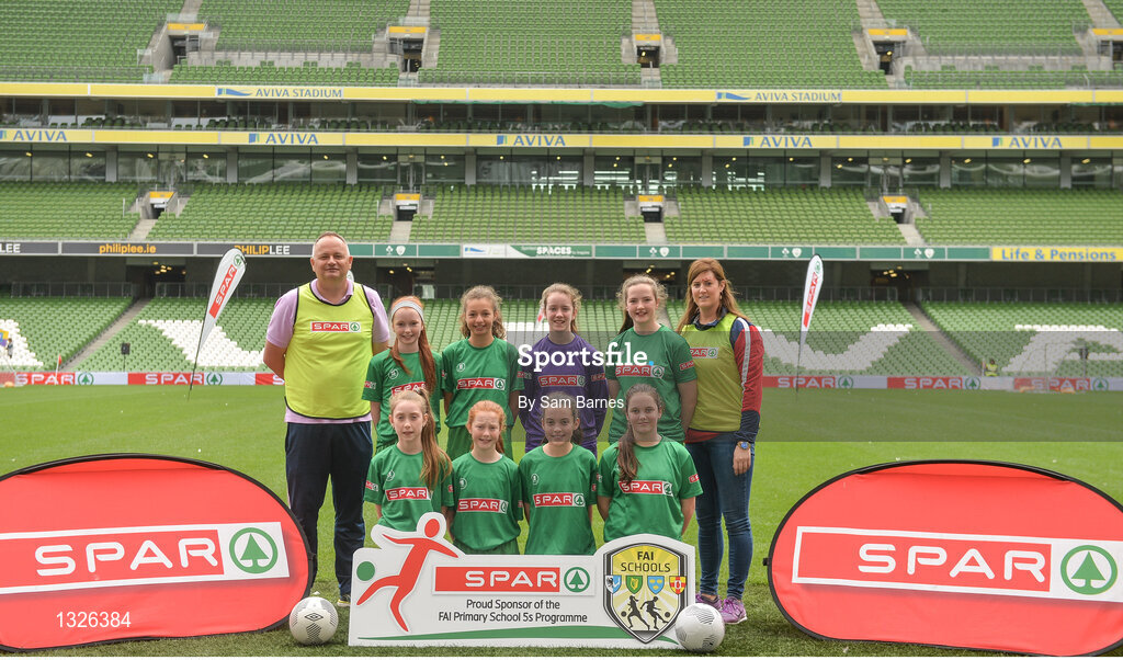 31 May 2017; The Carnmore NS team, Co Galway, during the SPAR FAI Primary School 5s National Finals at Aviva Stadium, in Lansdowne Rd, Dublin 4. Photo by Sam Barnes/Sportsfile