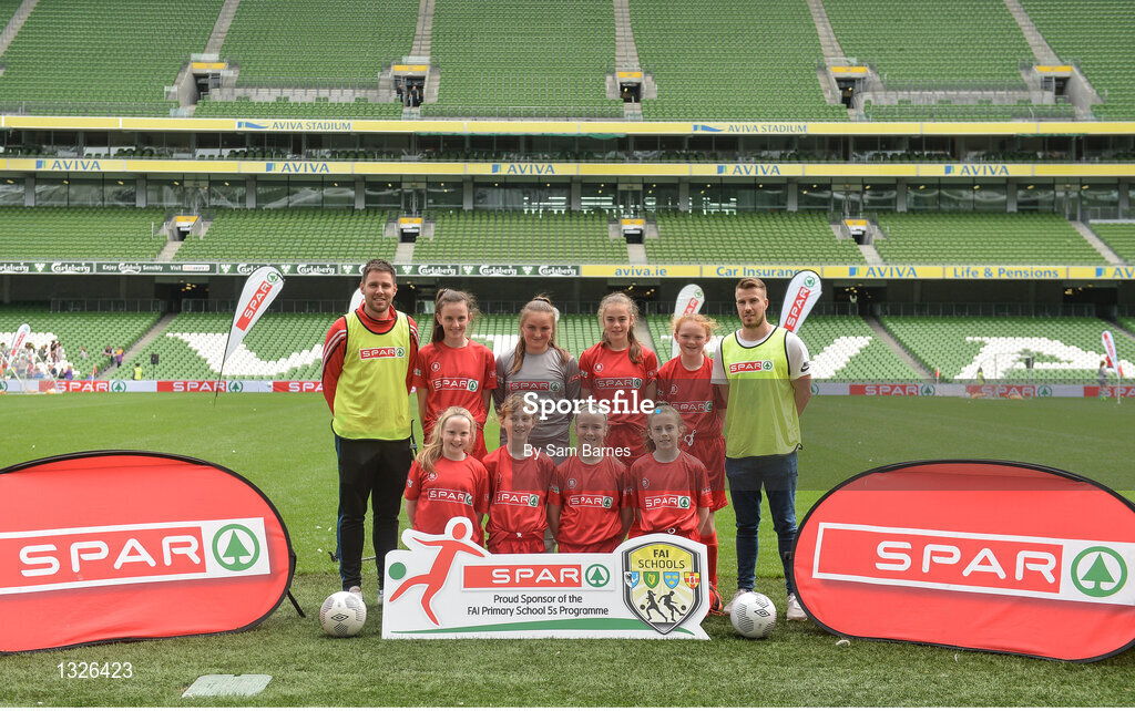 31 May 2017; The Scoil Niocláis team, Co Cork, during the SPAR FAI Primary School 5s National Finals at Aviva Stadium, in Lansdowne Rd, Dublin 4. Photo by Sam Barnes/Sportsfile
