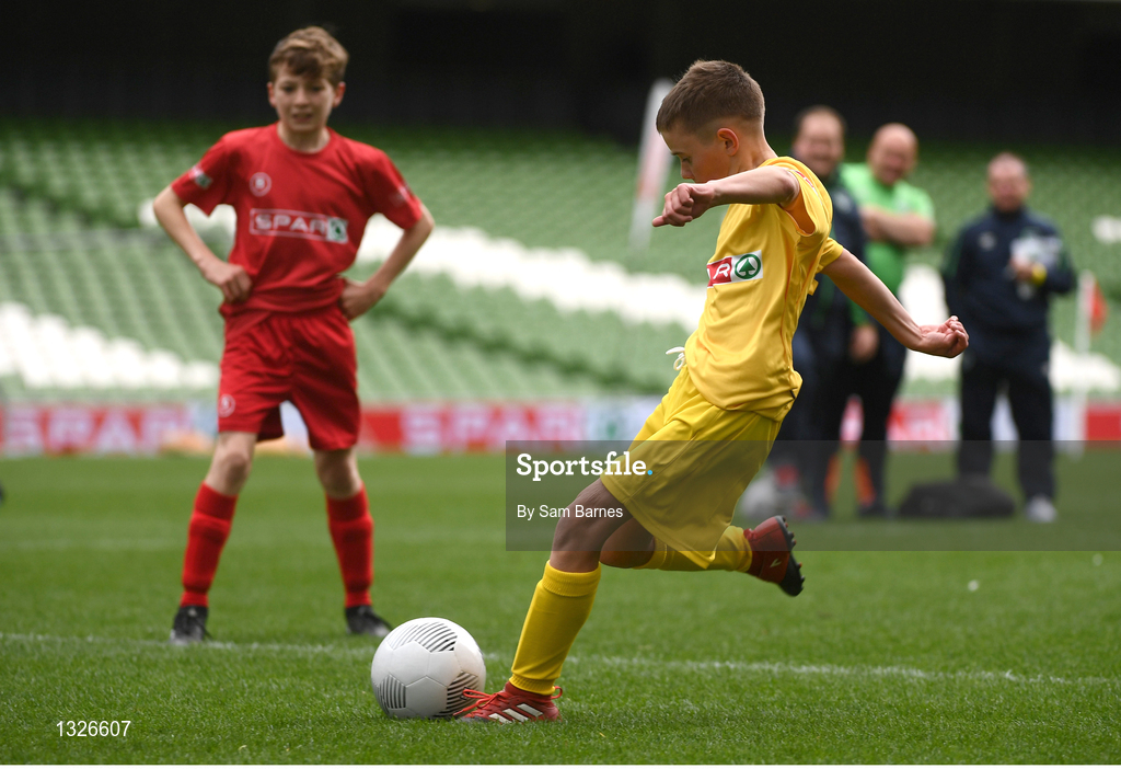 31 May 2017; Kevin McCormack of Dooish NS, Co Donegal, scores a penalty during the SPAR FAI Primary School 5s National Finals at Aviva Stadium, in Lansdowne Rd, Dublin 4. Photo by Sam Barnes/Sportsfile
