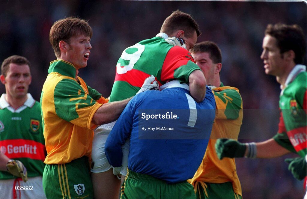 29 September 1996; Altercations between Meath and Mayo footballers during the Meath v Mayo All-Ireland Football Final replay. Croke Park, Co. Dublin. Picture credit; Ray McManus/SPORTSFILE