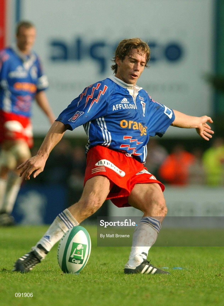 27 October 2001; Diego Dominguez of Stade Francais during the Heineken Cup Pool 2 match between Stade Francais and Ulster at Stade Jean-Bouin in Paris, France. Photo by Matt Browne/Sportsfile