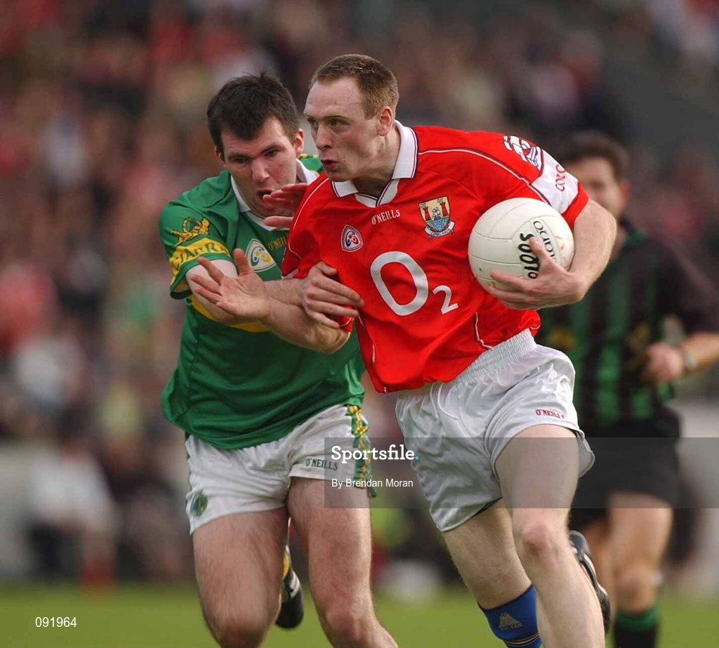 23 June 2002; Philip Clifford of Cork in action against Michael McCarthy of Kerry during the Bank of Ireland Munster Senior Football Championship Semi-Final Replay match between Cork and Kerry at Páirc U’ Chaoimh in Cork. Photo by Brendan Moran/Sportsfile