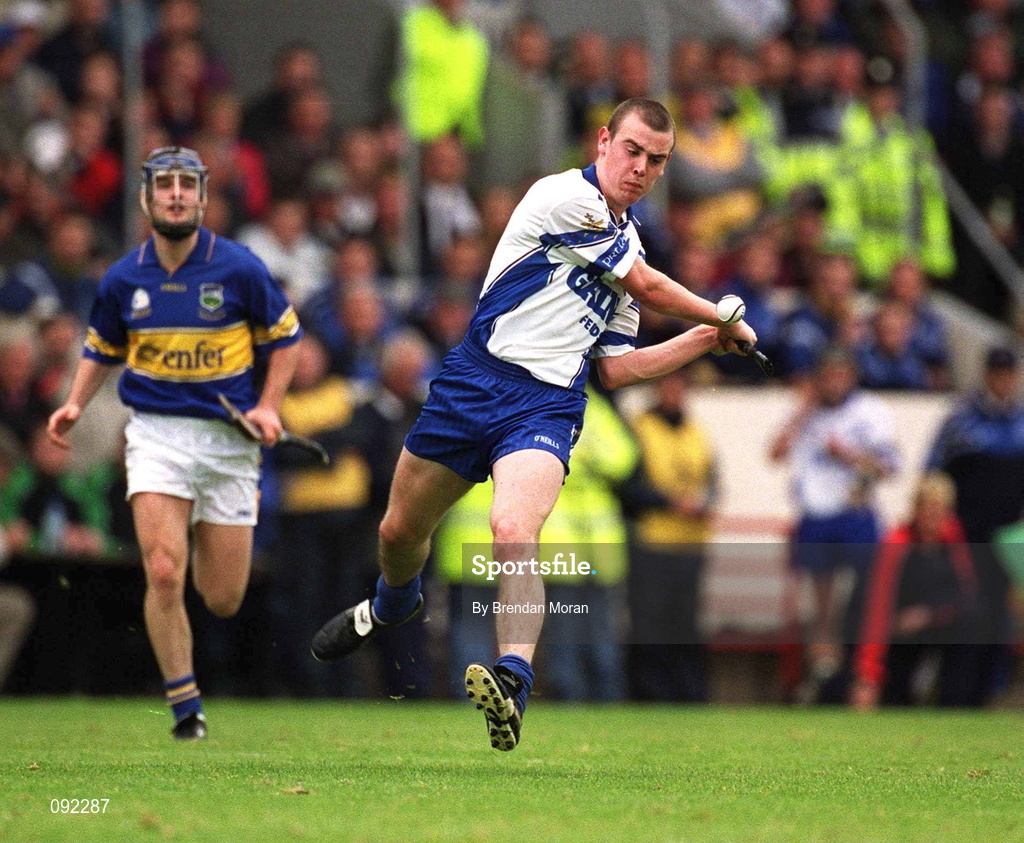 30 June 2002; Eoin Kelly of Waterford during the Guinness Munster Senior Hurling Championship Final match between Waterford and Tipperary at Páirc U’ Chaoimh in Cork. Photo by Brendan Moran/Sportsfile