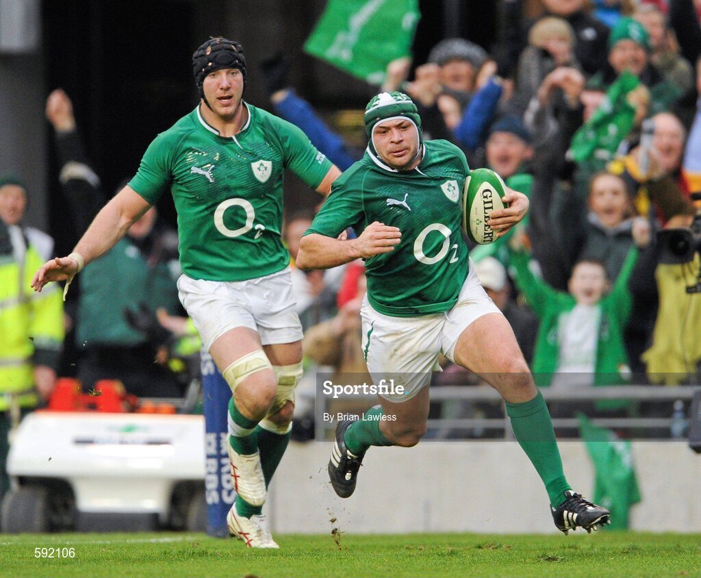 5 February 2012; Rory Best, Ireland, supported by team mate Stephen Ferris, goes over to score his side's first try. RBS Six Nations Rugby Championship, Ireland v Wales, Aviva Stadium, Lansdowne Road, Dublin. Picture credit: Brian Lawless / SPORTSFILE
