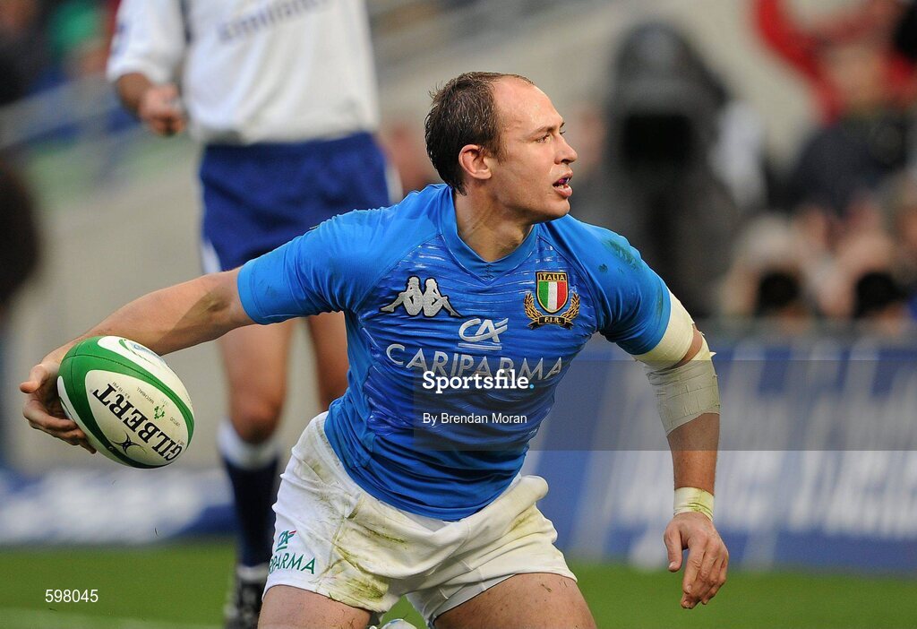 25 February 2012; Sergio Parisse, Italy, celebrates after scoring his side's first try. RBS Six Nations Rugby Championship, Ireland v Italy, Aviva Stadium, Lansdowne Road, Dublin. Picture credit: Brendan Moran / SPORTSFILE