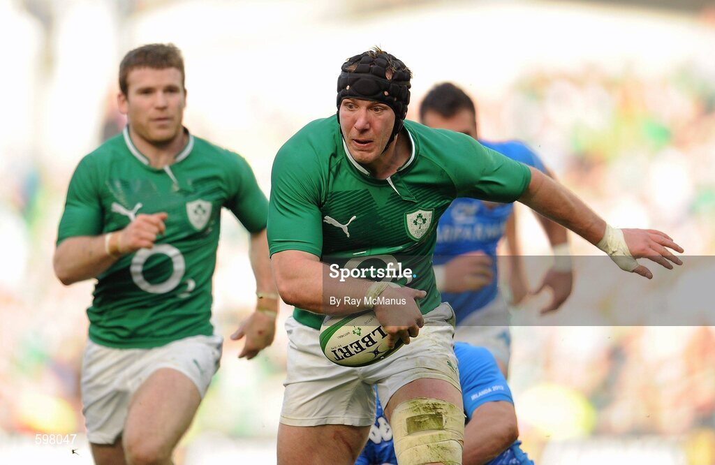 25 February 2012; Stephen Ferris, Ireland, makes a burst for the Italy line but fails to score a try. RBS Six Nations Rugby Championship, Ireland v Italy, Aviva Stadium, Lansdowne Road, Dublin. Picture credit: Ray McManus / SPORTSFILE