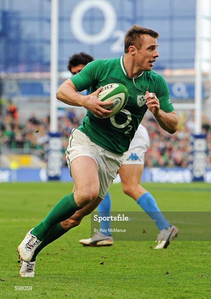 25 February 2012; Tommy Bowe, Ireland, goes over to score his side's third try in the 60th minute. RBS Six Nations Rugby Championship, Ireland v Italy, Aviva Stadium, Lansdowne Road, Dublin. Picture credit: Ray McManus / SPORTSFILE