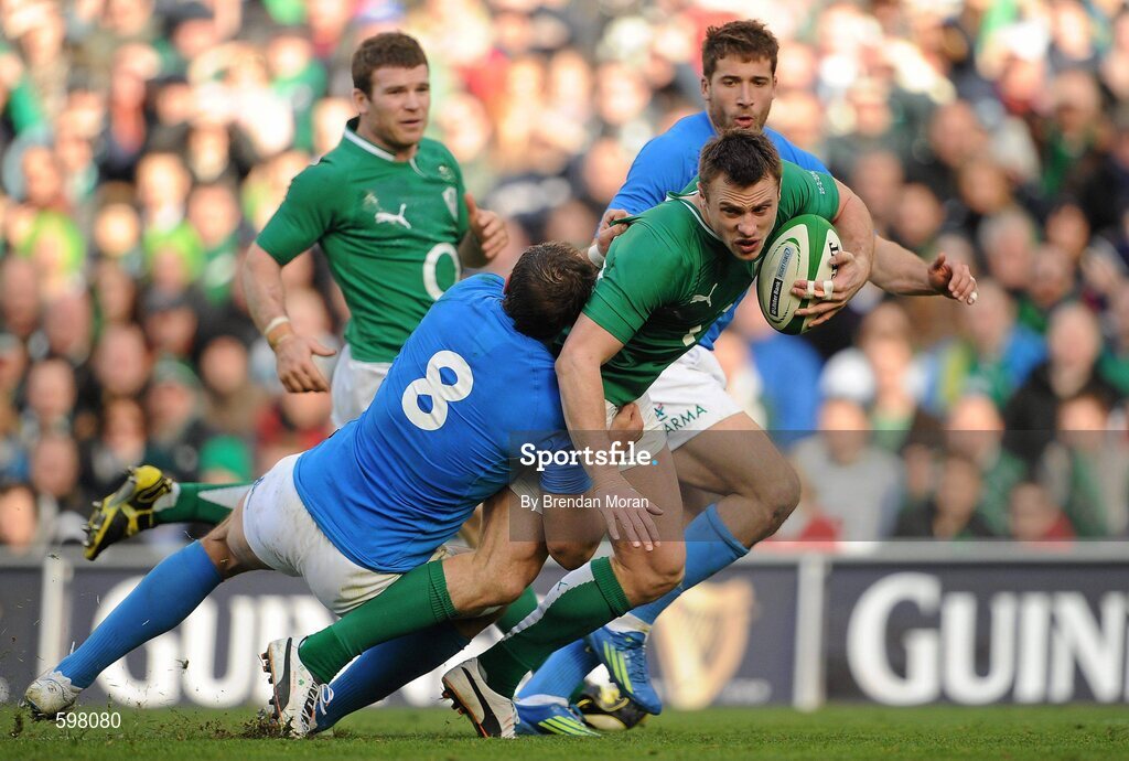 25 February 2012; Tommy Bowe, Ireland, is tackled by Sergio Parisse, Italy. RBS Six Nations Rugby Championship, Ireland v Italy, Aviva Stadium, Lansdowne Road, Dublin. Picture credit: Brendan Moran / SPORTSFILE