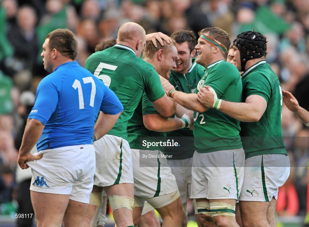 25 February 2012; Tom Court, Ireland, second from left, is congratulated by team-mates, from left, Paul O'Connell, Donnacha Ryan, Jamie Heaslip and Mike Ross after scoring his side's fourth try. RBS Six Nations Rugby Championship, Ireland v Italy, Aviva Stadium, Lansdowne Road, Dublin. Picture credit: David Maher / SPORTSFILE